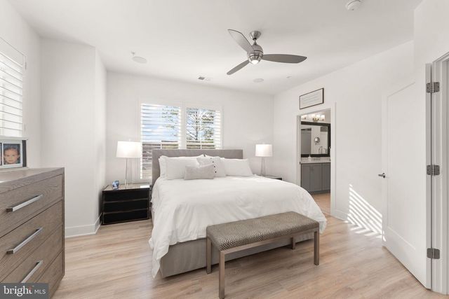 11256 FARADAY PARK DR, Reston, VA 20190