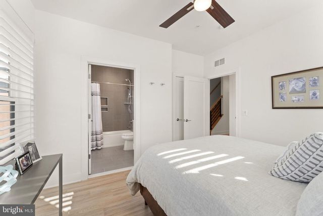 11256 FARADAY PARK DR, Reston, VA 20190