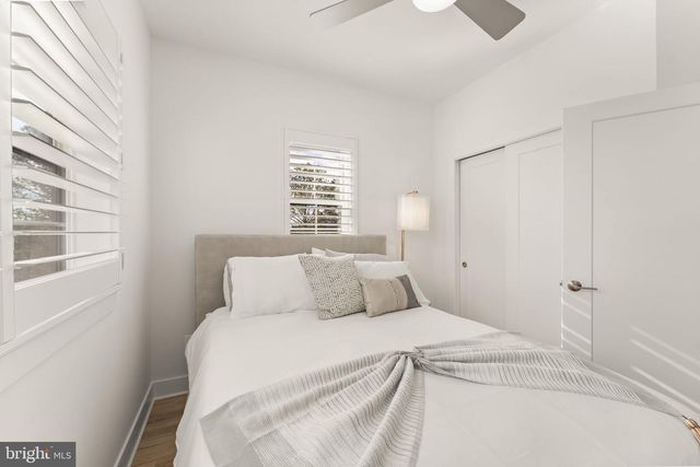 11256 FARADAY PARK DR, Reston, VA 20190