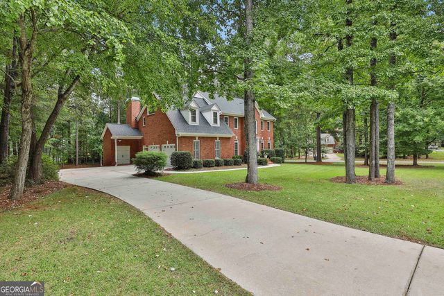 403 Dartmouth Place E, Peachtree City, GA 30269