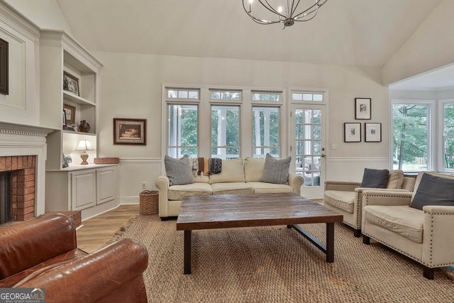 403 Dartmouth Place E, Peachtree City, GA 30269