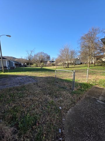 4220 Winterbrook Rd, Nashville, TN 37207