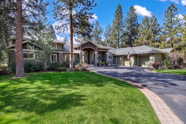 16923 Royal Coachman Drive, Sisters, OR 97759