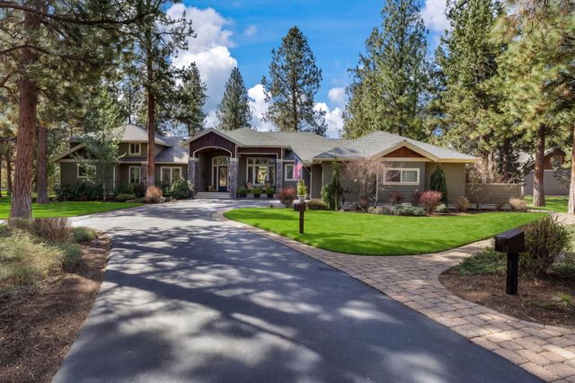 16923 Royal Coachman Drive, Sisters, OR 97759