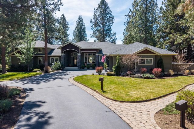 16923 Royal Coachman Drive, Sisters, OR 97759