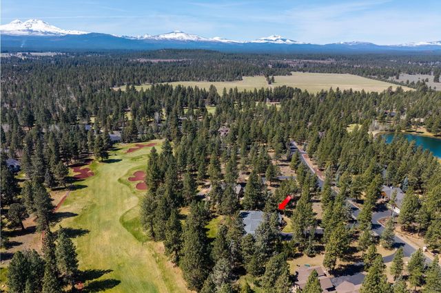 16923 Royal Coachman Drive, Sisters, OR 97759