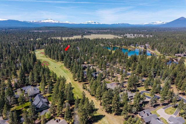 16923 Royal Coachman Drive, Sisters, OR 97759