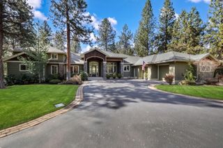 16923 Royal Coachman Drive, Sisters, OR 97759