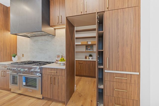 3805 Rockledge DR, Austin, TX 78731
