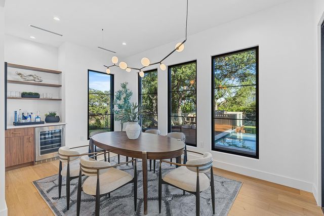 3805 Rockledge DR, Austin, TX 78731