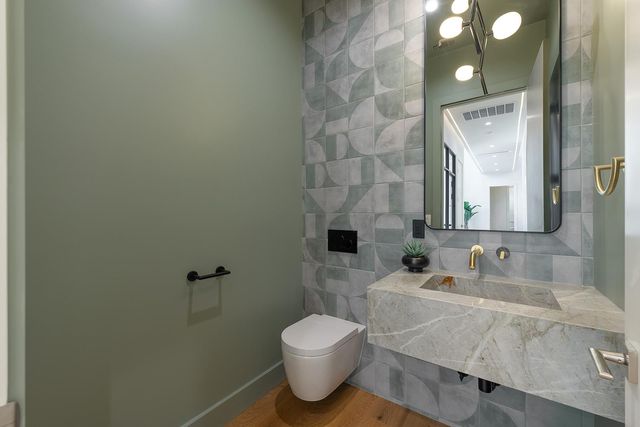 3805 Rockledge DR, Austin, TX 78731