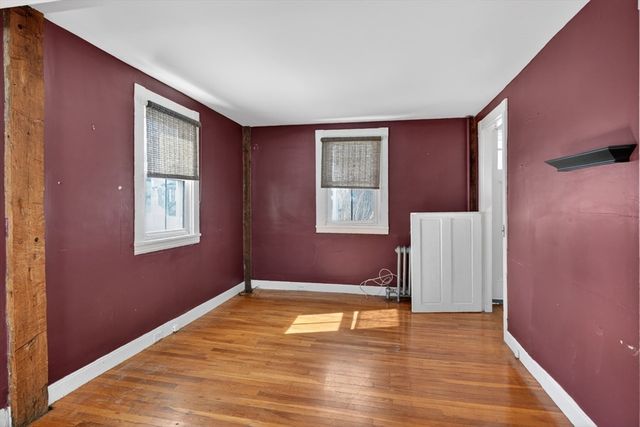 26 Mechanic St, Holliston, MA 01746