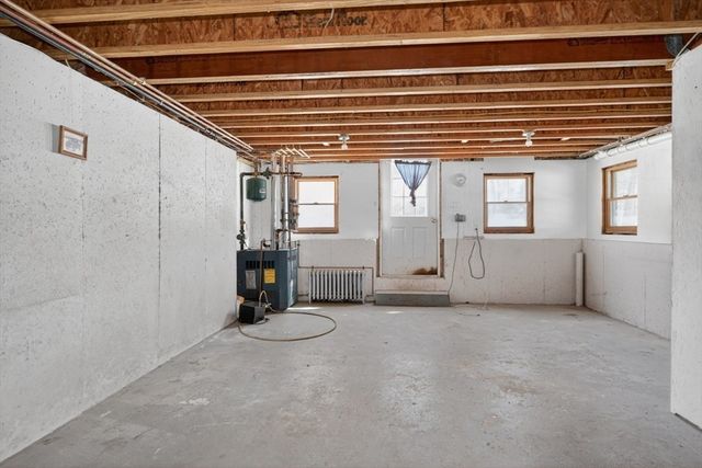 26 Mechanic St, Holliston, MA 01746