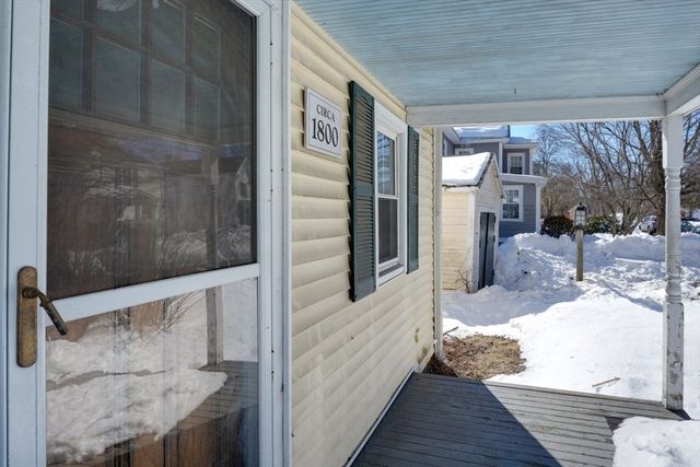 26 Mechanic St, Holliston, MA 01746