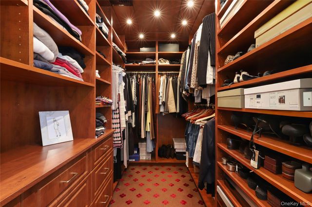 5 Augusta Court, Purchase, NY 10577