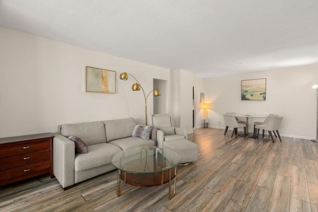 33 Pond Street 919, Brookline, MA 02445