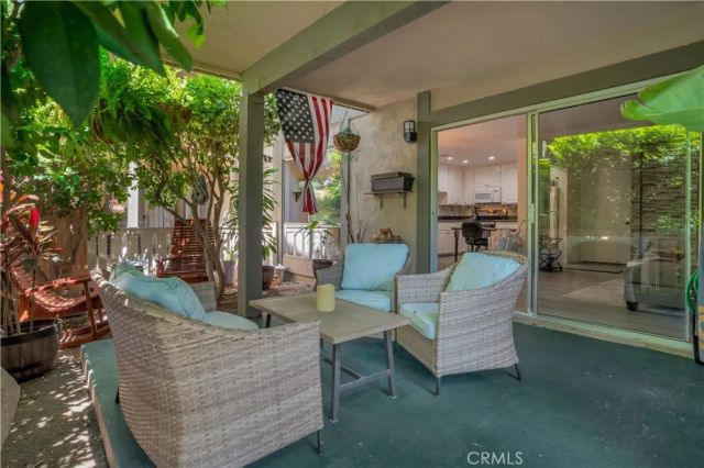 291 Sequoia Court 13, Thousand Oaks, CA 91360