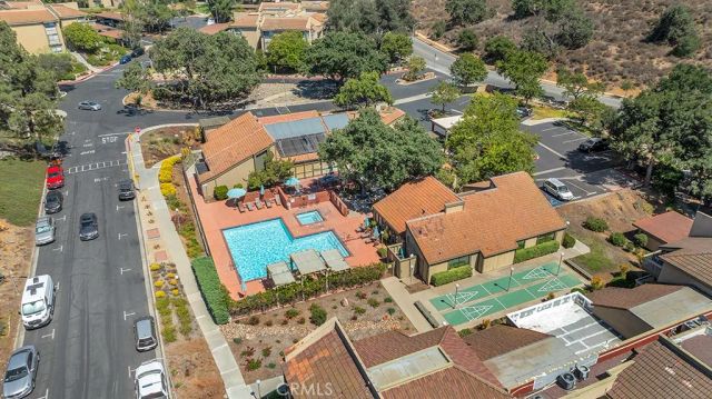 291 Sequoia Court 13, Thousand Oaks, CA 91360