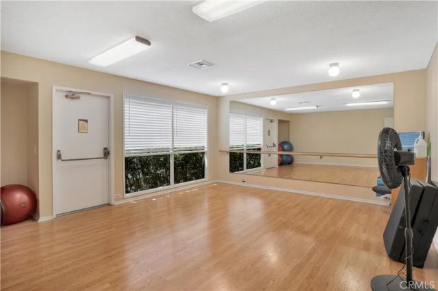 291 Sequoia Court 13, Thousand Oaks, CA 91360