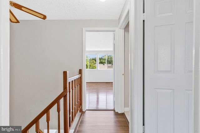 6365 GENERALS CT, Centreville, VA 20121