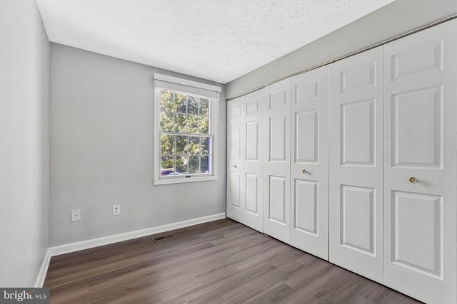 6365 GENERALS CT, Centreville, VA 20121