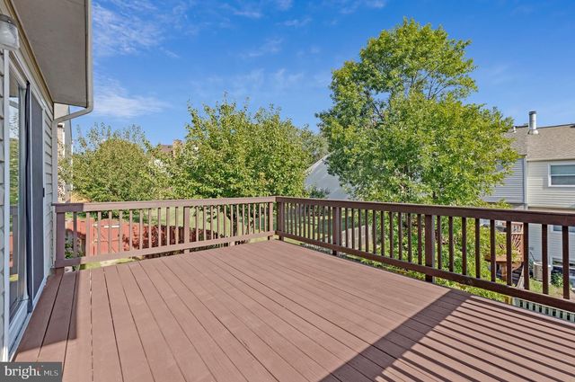 6365 GENERALS CT, Centreville, VA 20121