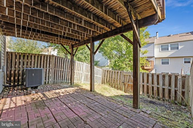 6365 GENERALS CT, Centreville, VA 20121