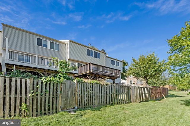 6365 GENERALS CT, Centreville, VA 20121