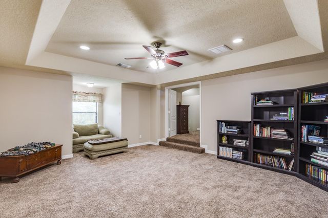 507 Oaks Grande Road, Baytown, TX 77523