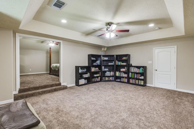 507 Oaks Grande Road, Baytown, TX 77523