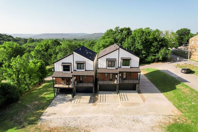 116 E Mountain Street, Fayetteville, AR 72701