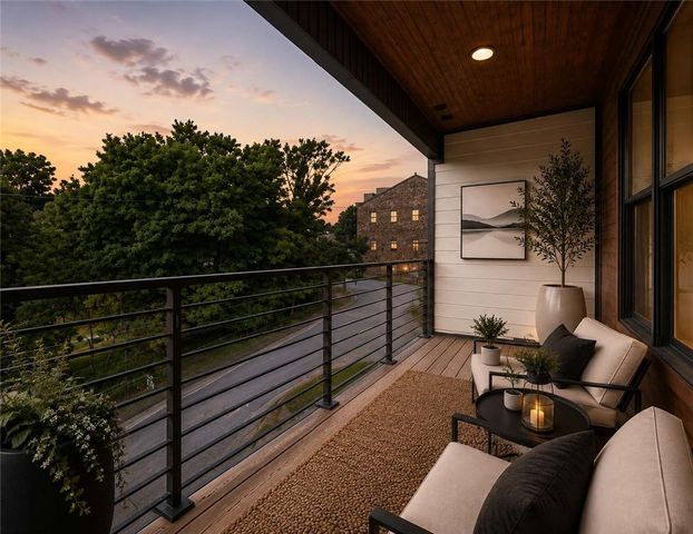 116 E Mountain Street, Fayetteville, AR 72701