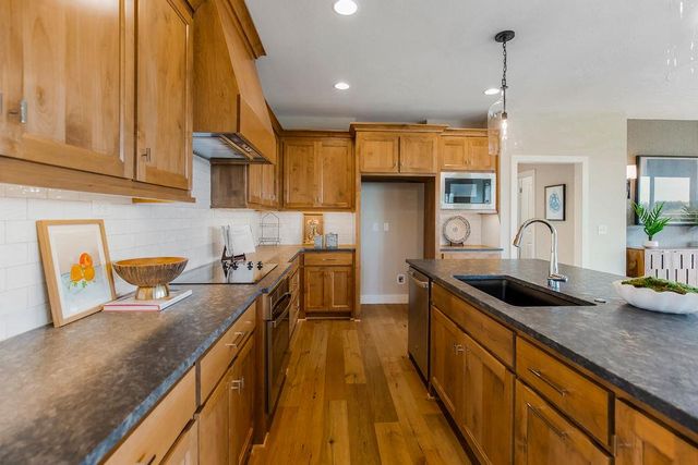 12239 S Solomon Road, Olathe, KS 66061