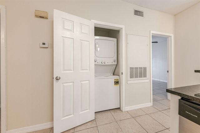 2801 Rio Grande ST 206, Austin, TX 78705