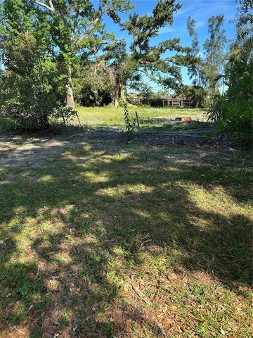 4049 45TH AVENUE N, St Petersburg, FL 33714