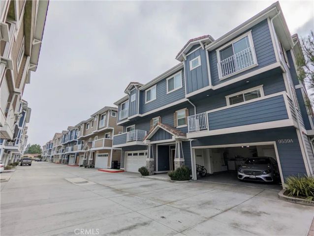 9559 Firestone Boulevard A, Downey, CA 90241