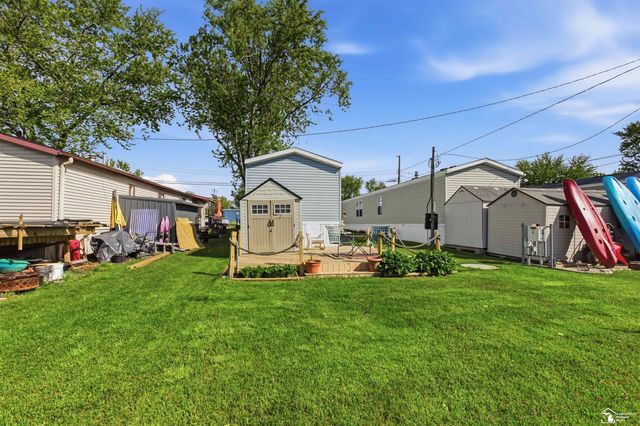 2678 Bayberry Court, Brooklyn, MI 48130