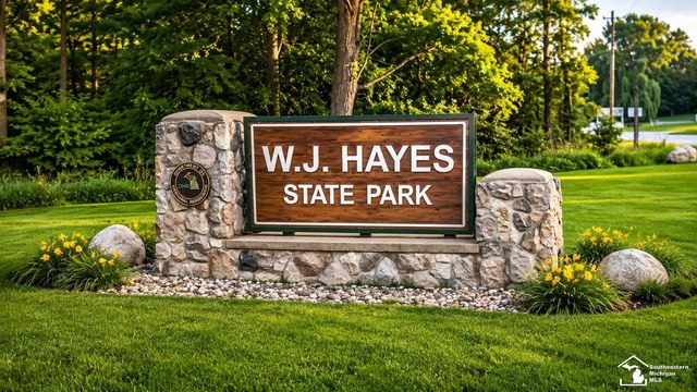 2678 Bayberry Court, Brooklyn, MI 48130
