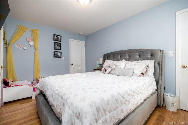 21 Hirsch Road, Stamford, CT 06905