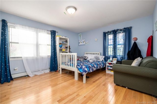 21 Hirsch Road, Stamford, CT 06905