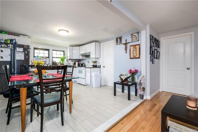 21 Hirsch Road, Stamford, CT 06905