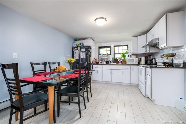 21 Hirsch Road, Stamford, CT 06905