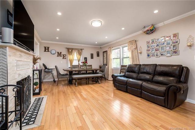 21 Hirsch Road, Stamford, CT 06905