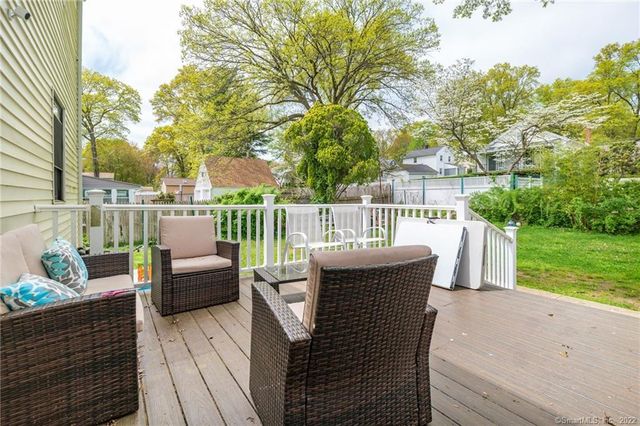 21 Hirsch Road, Stamford, CT 06905