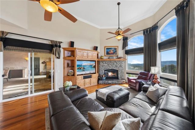 46480 Via Vaquero, Temecula, CA 92590