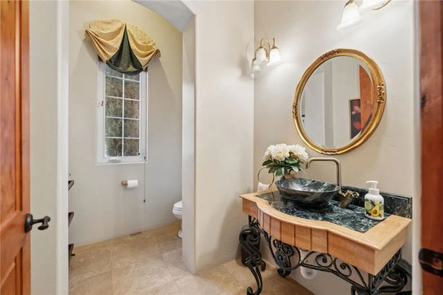 46480 Via Vaquero, Temecula, CA 92590