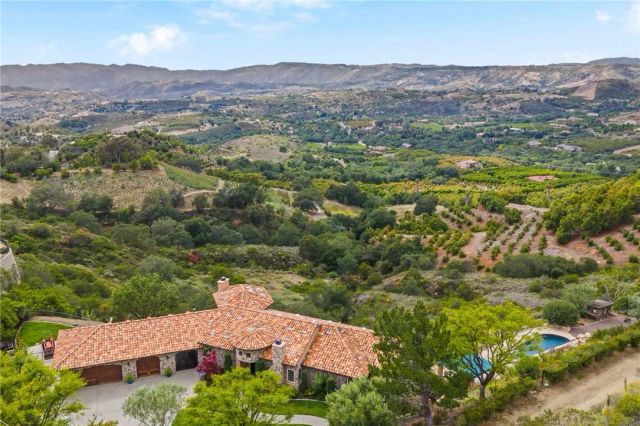 46480 Via Vaquero, Temecula, CA 92590