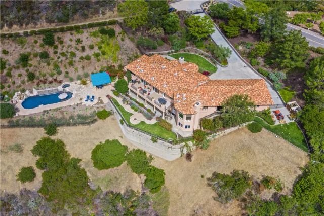 46480 Via Vaquero, Temecula, CA 92590
