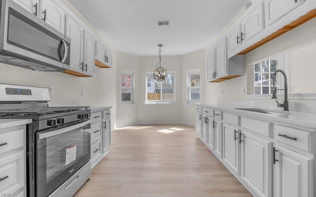 4529 Medford CT, Virginia Beach, VA 23456