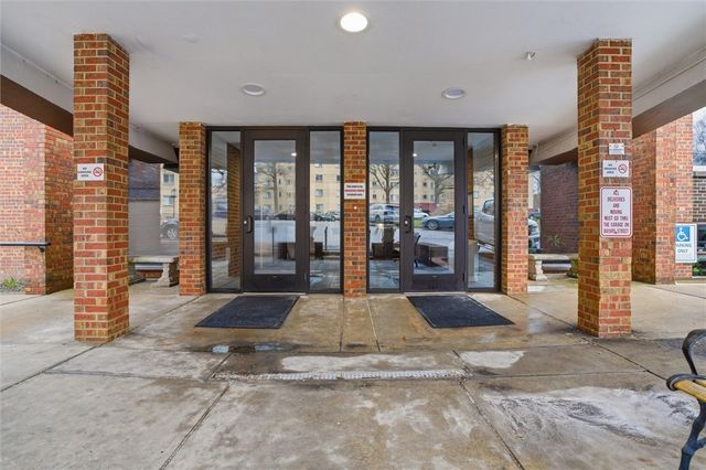 5 Bayard Rd 317, Shadyside, PA 15213